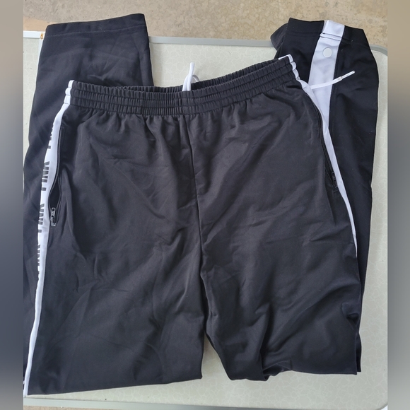 Woman's PINK Victoria's Secret Flared Pants Size Large - Picture 4 of 4